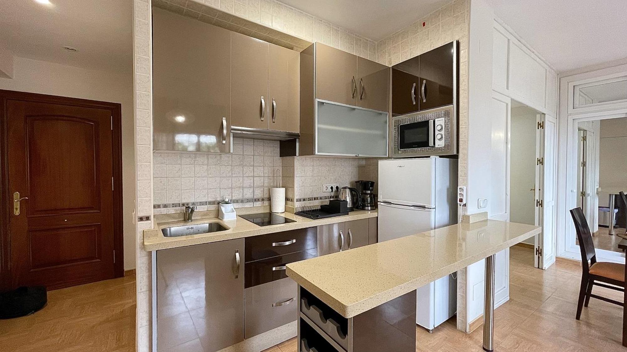 Beachfront 1Br Apartment In Center Of Marbella! Екстериор снимка