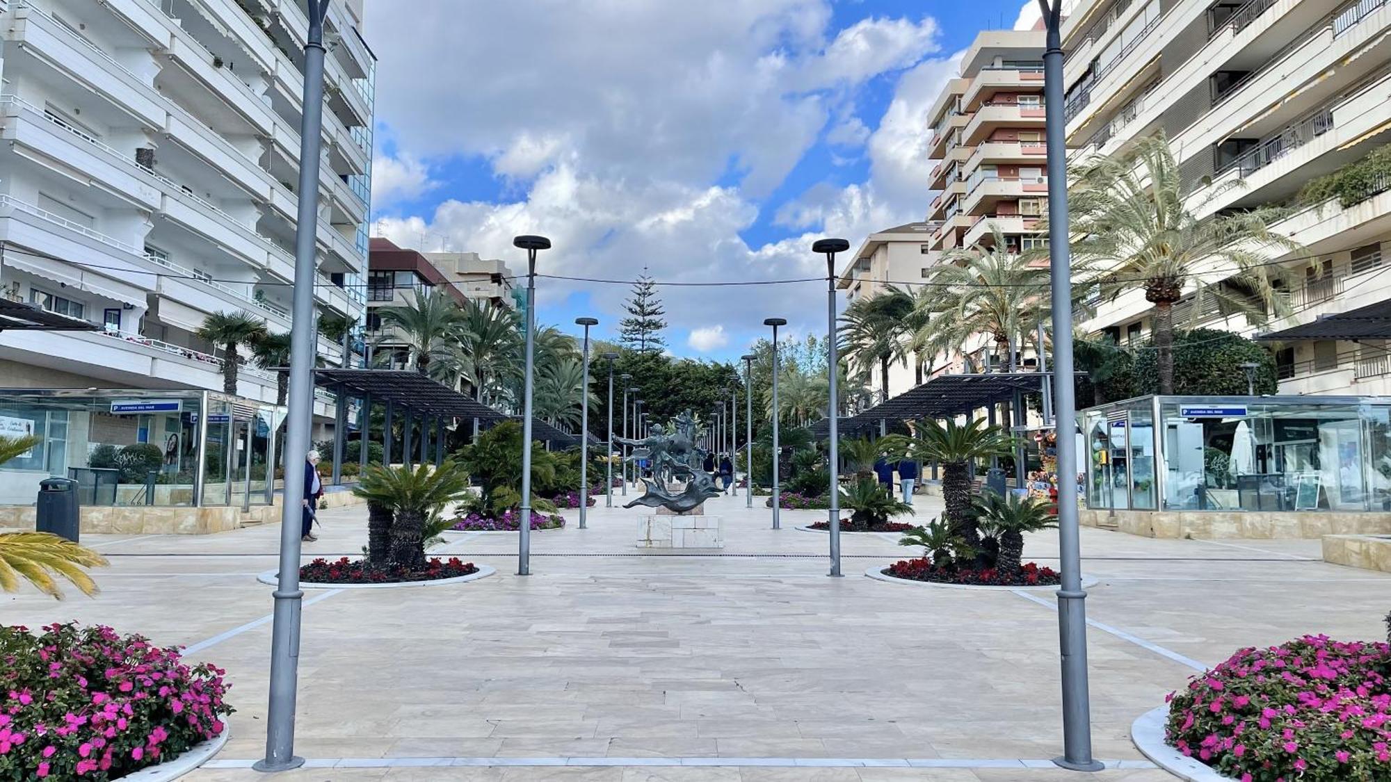 Beachfront 1Br Apartment In Center Of Marbella! Екстериор снимка